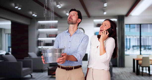 Best Local water damage restoration  in Temesl Valley, CA